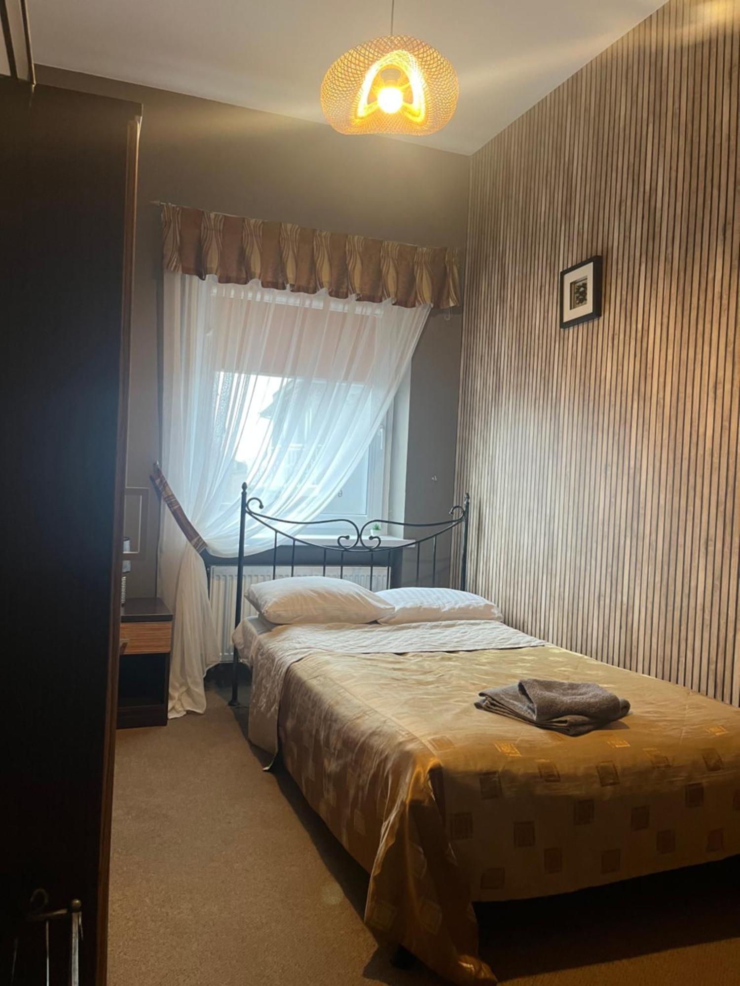 Hotel Chrobry Leczyca Ngoại thất bức ảnh